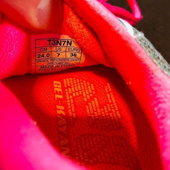 RARE ASICS GEL KAYANO 20 Grey Yellow Pink Orange Womens 7 MEDIUM 38 EUR - Picture 13 of 13